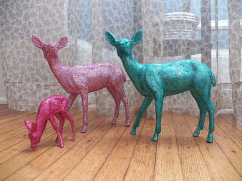 http://blog.ljcfyi.com/images/2011/dec2011/glitterDeer.jpg